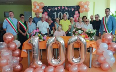 Un secolo di vita tra lavoro e dedizione alla famiglia: il compleanno di Bruna Luigia Colombo